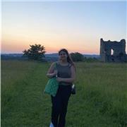 Actuellement étudiante en médecine je peux donner des cours de soutien en mathématiques, physique chimie ou encore anglais